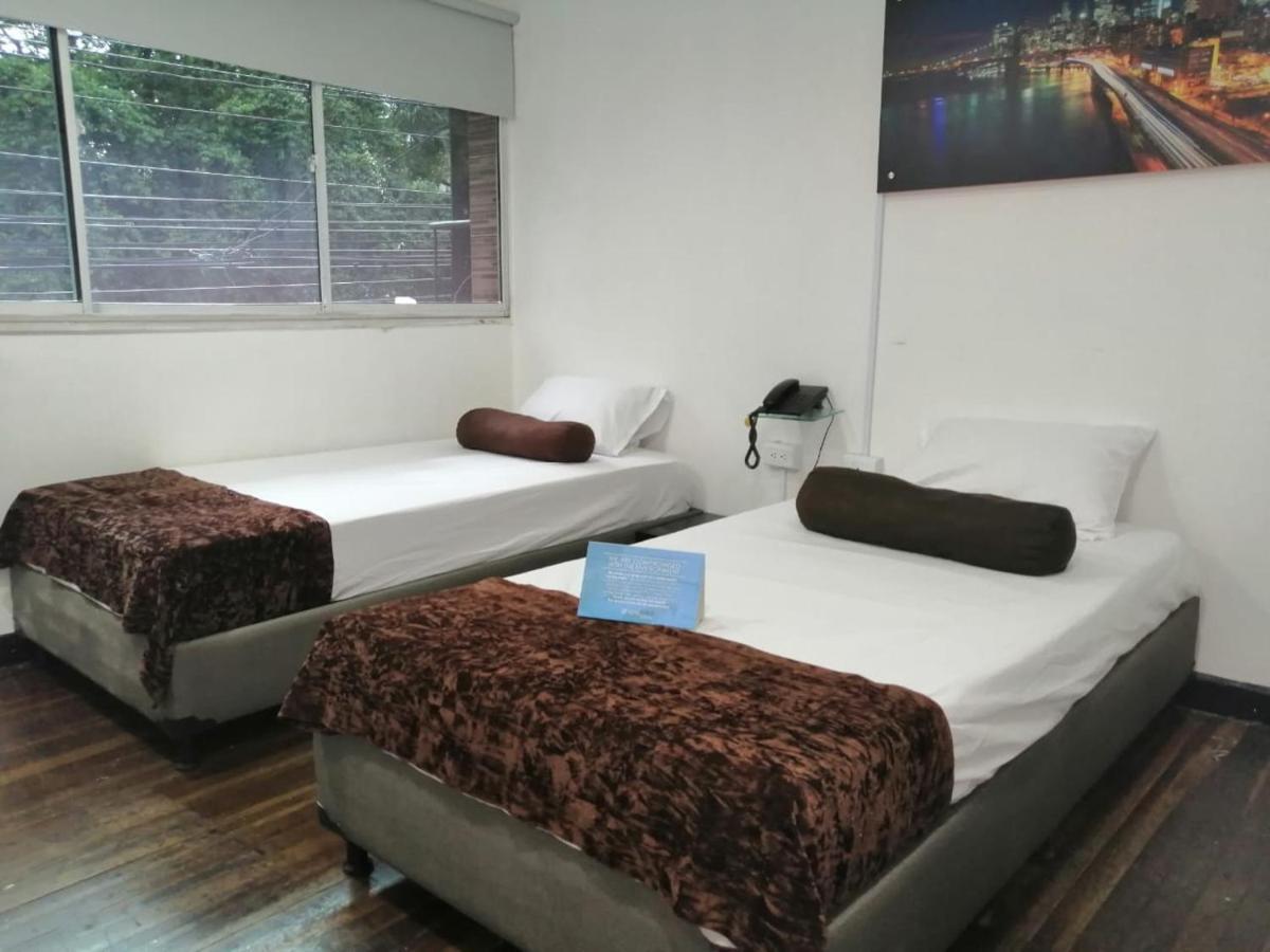 Hotel Sol Del Estadio Medellín Esterno foto