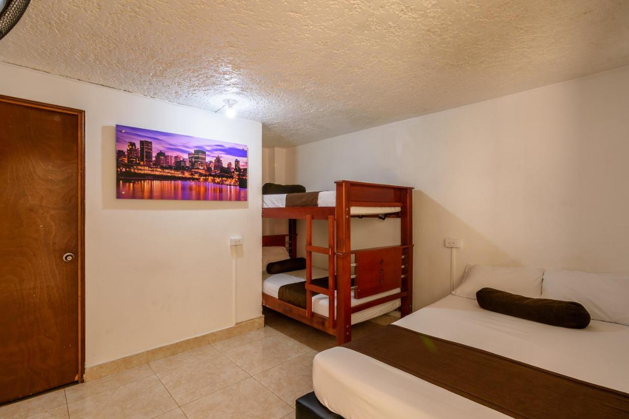 Hotel Sol Del Estadio Medellín Esterno foto